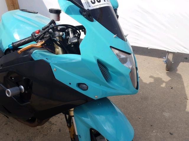 JS1GR7JAX52101234 - 2005 SUZUKI GSX-R750 K TEAL photo 9