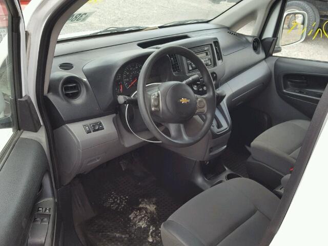 3N63M0ZN1FK711141 - 2015 CHEVROLET CITY EXPRE WHITE photo 9