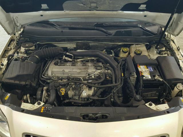 2G4GV5GV5D9236603 - 2013 BUICK REGAL GS Blanc photo 7