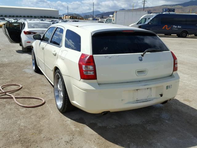 2D4FV48T45H555234 - 2005 DODGE MAGNUM SE WHITE photo 3