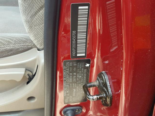 KNDUP131036450708 - 2003 KIA SEDONA EX RED photo 10