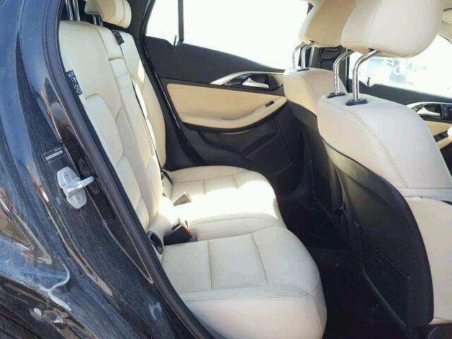 SJKCH5CP6HA021059 - 2017 INFINITI QX30 BASE BLACK photo 6