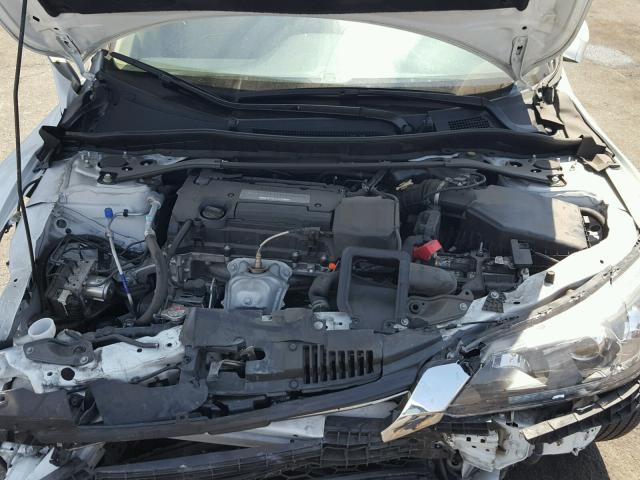 1HGCR2F84FA210701 - 2015 HONDA ACCORD EXL WHITE photo 7