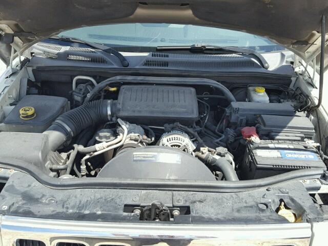 1J8HG58N16C178771 - 2006 JEEP COMMANDER WHITE photo 7