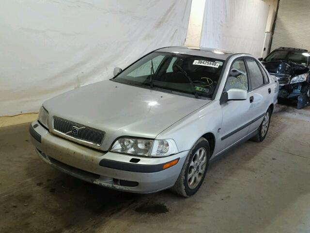 YV1VS29571F709088 - 2001 VOLVO S40 1.9T SILVER photo 2