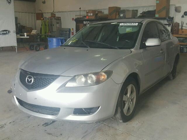 JM1BK12F641110965 - 2004 MAZDA 3 I SILVER photo 2