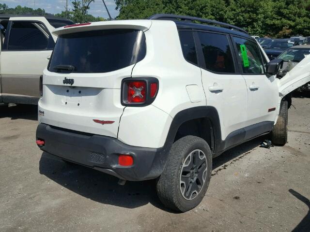 ZACCJBCT6FPB21811 - 2015 JEEP RENEGADE WHITE photo 4