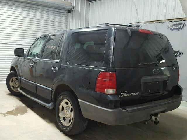 1FMRU13W94LA68279 - 2004 FORD EXPEDITION BLACK photo 3