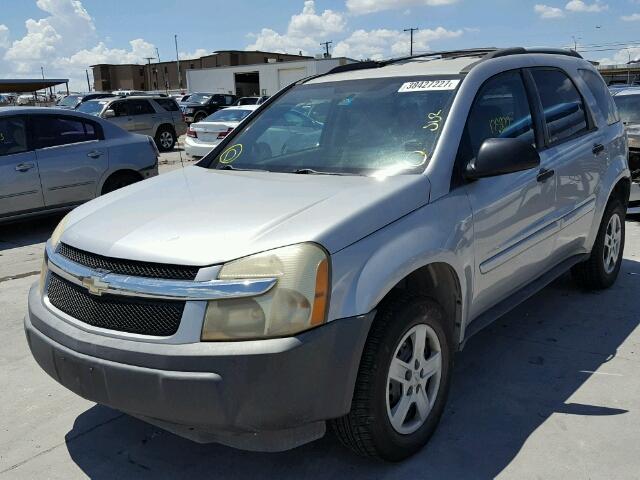 2CNDL23F856146967 - 2005 CHEVROLET EQUINOX SILVER photo 2