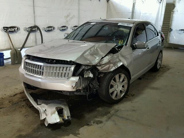 3LNHM26T58R601786 - 2008 LINCOLN MKZ BEIGE photo 2