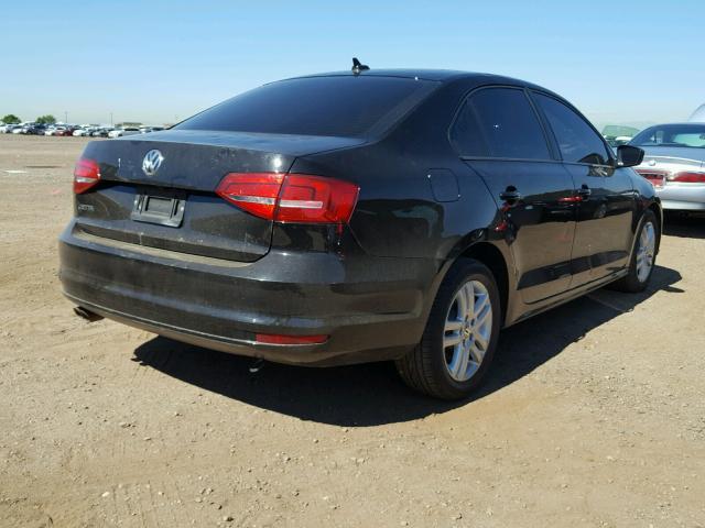 3VW2K7AJ9FM352662 - 2015 VOLKSWAGEN JETTA BASE Սև լուսանկար 4