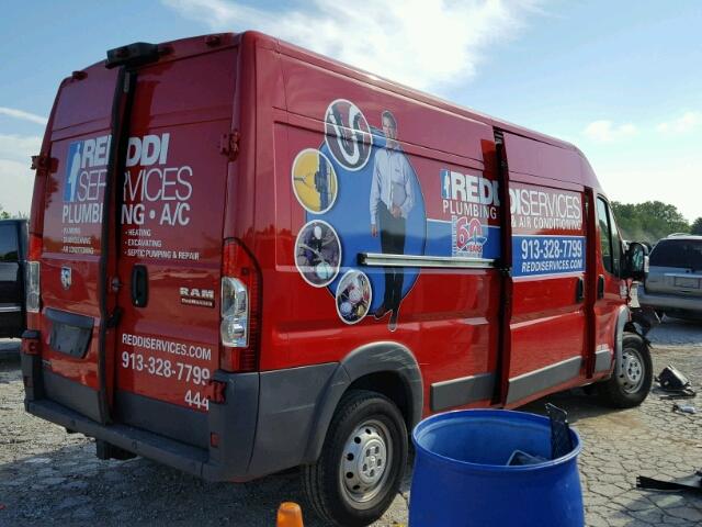 3C6TRVDGXFE520916 - 2015 RAM PROMASTER RED photo 4