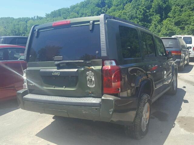 1J8HG48KX8C166654 - 2008 JEEP COMMANDER GREEN photo 4