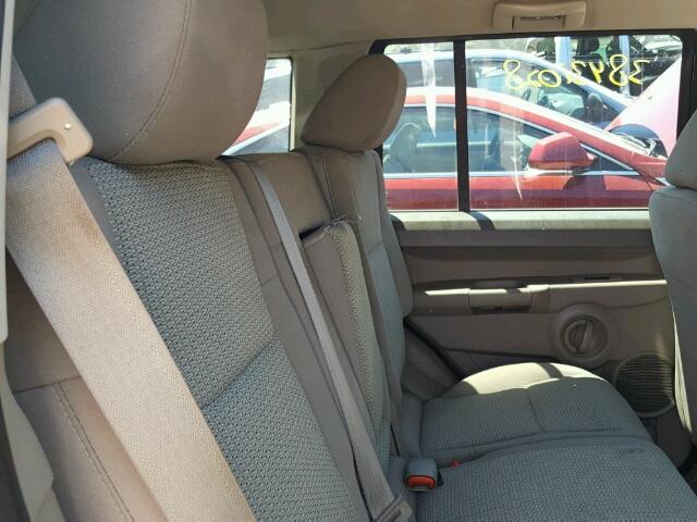 1J8HG48KX8C166654 - 2008 JEEP COMMANDER GREEN photo 6