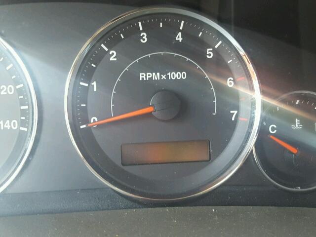 1J8HG48KX8C166654 - 2008 JEEP COMMANDER GREEN photo 8