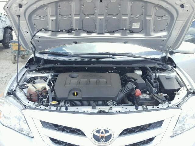 5YFBU4EE4DP191460 - 2013 TOYOTA COROLLA BA SILVER photo 7