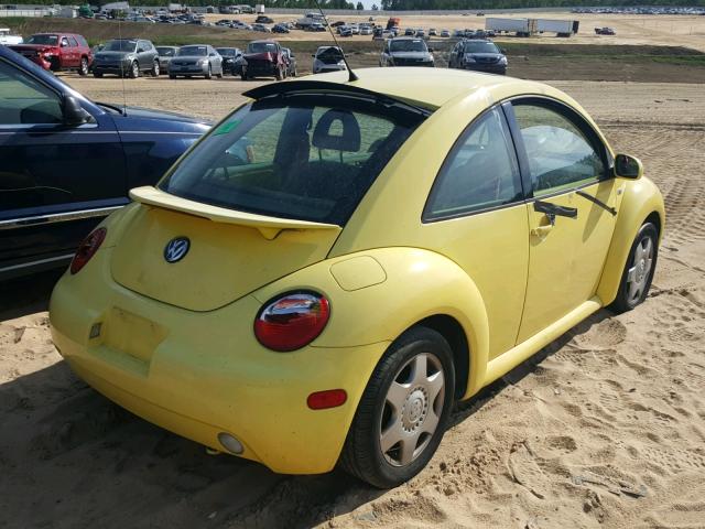 3VWDC21C41M405755 - 2001 VOLKSWAGEN NEW BEETLE YELLOW photo 4