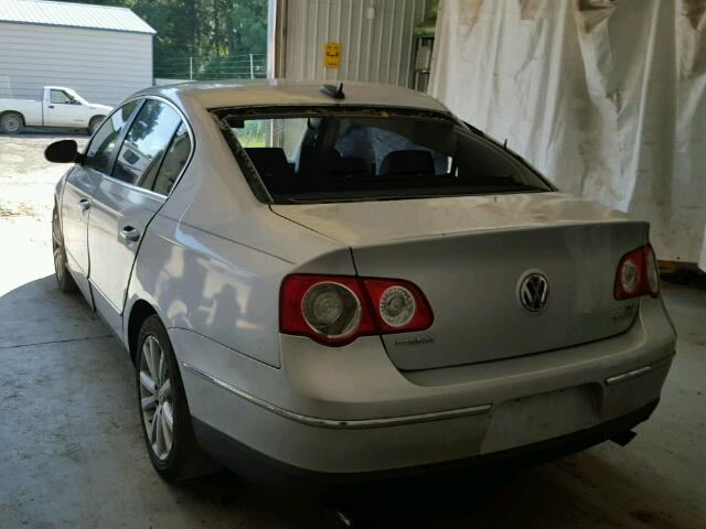 WVWFU73C16E149591 - 2006 VOLKSWAGEN PASSAT 3.6 SILVER photo 3