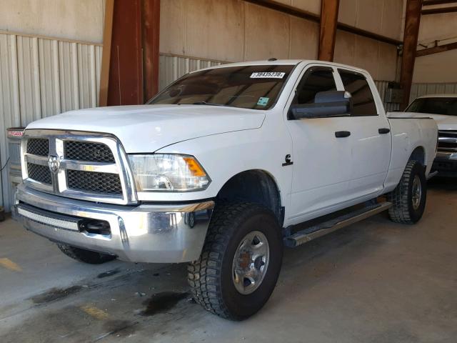 3C6UR5CL9DG515632 - 2013 RAM 2500 ST WHITE photo 2