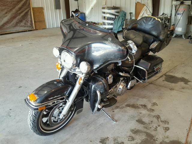 1HD1FC4308Y633392 - 2008 HARLEY-DAVIDSON FLHTCUI BLACK photo 2