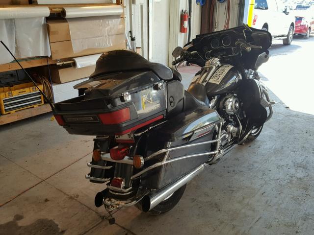 1HD1FC4308Y633392 - 2008 HARLEY-DAVIDSON FLHTCUI BLACK photo 4