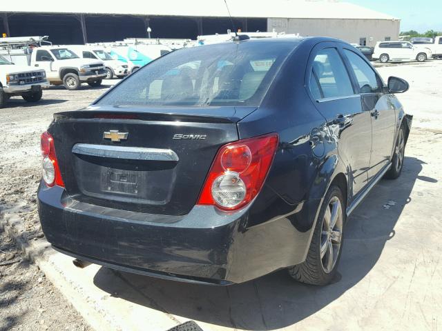 1G1JG5SB9F4164188 - 2015 CHEVROLET SONIC RS BLACK photo 4