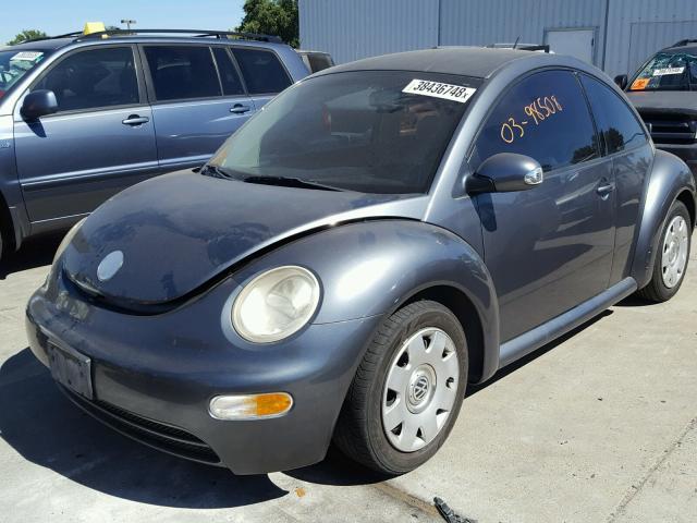 3VWBK21C03M434991 - 2003 VOLKSWAGEN NEW BEETLE 石墨色 照片 3