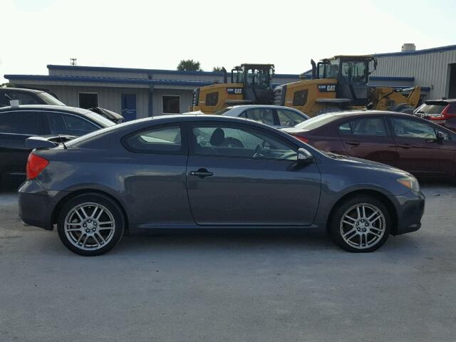 JTKDE177770181273 - 2007 TOYOTA SCION TC GRAY photo 9