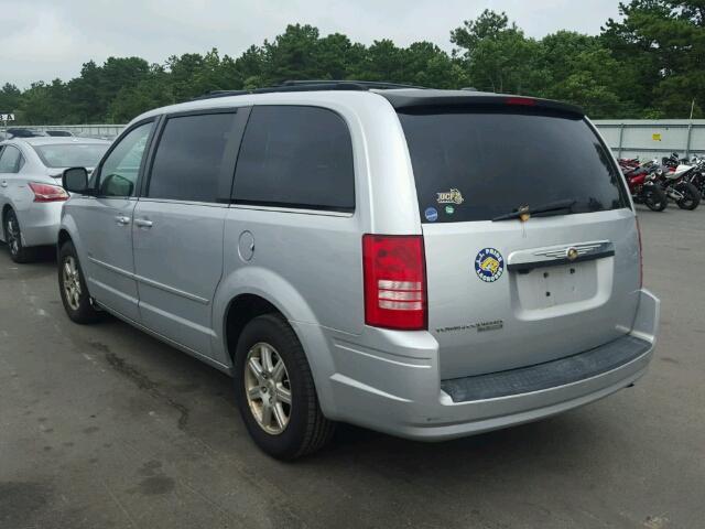 2A8HR54P48R821299 - 2008 CHRYSLER TOWN & COU SILVER photo 3