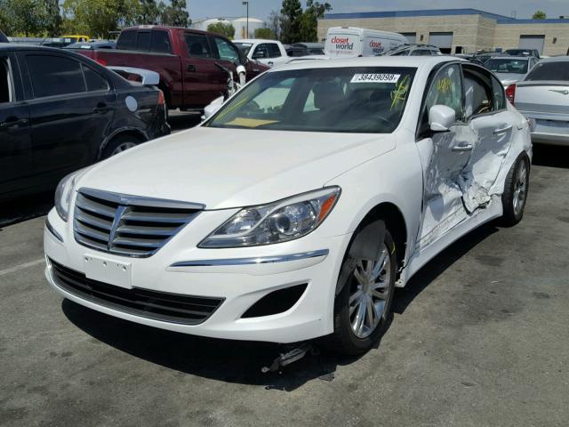 KMHGC4DD5EU260691 - 2014 HYUNDAI GENESIS 3. WHITE photo 2