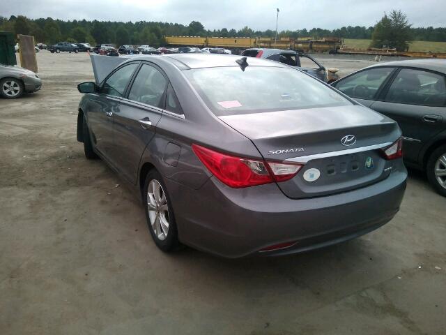 5NPEC4AC2DH680389 - 2013 HYUNDAI SONATA CHARCOAL photo 3