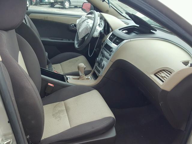 1G1ZB5E0XCF184509 - 2012 CHEVROLET MALIBU LS Bej foto 5