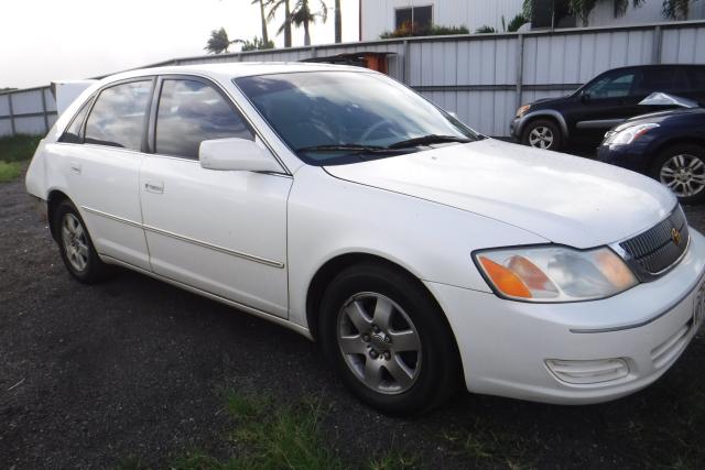 4T1BF28B6YU078985 - 2000 TOYOTA AVALON XL WHITE photo 1