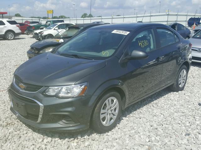 1G1JB5SH2H4168993 - 2017 CHEVROLET SONIC LS 黑色 照片 2