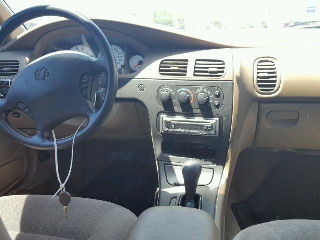 2B3HD46RX2H186764 - 2002 DODGE INTREPID S ბეჟი ფოტო 9
