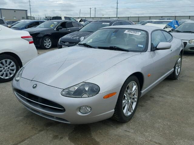 SAJDA41C852A40423 - 2005 JAGUAR XK8 SILVER photo 2