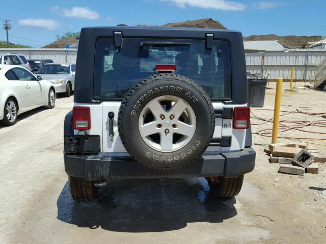 1C4GJWAG1GL234585 - 2016 JEEP WRANGLER S WHITE photo 6