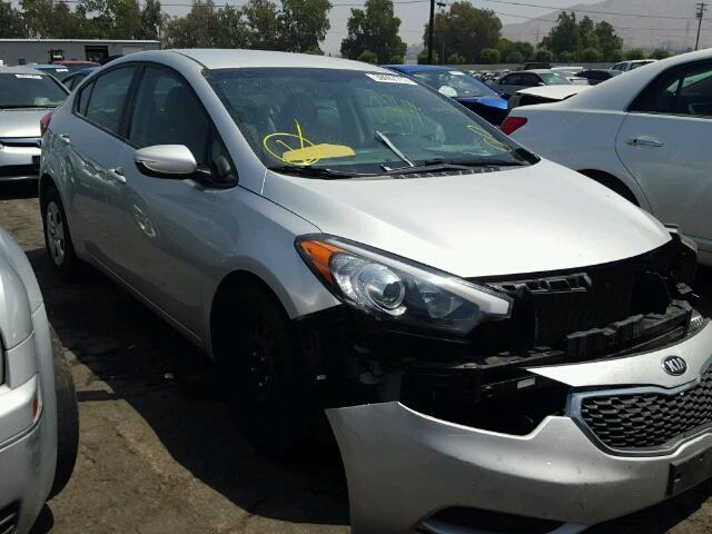 KNAFK4A66G5515836 - 2016 KIA FORTE SILVER photo 1