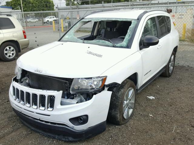 1C4NJCBA4GD560049 - 2016 JEEP COMPASS SP WHITE photo 2