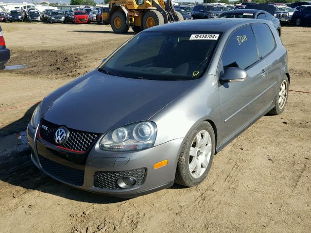 WVWEV71K27W091974 - 2007 VOLKSWAGEN NEW GTI GRAY photo 2