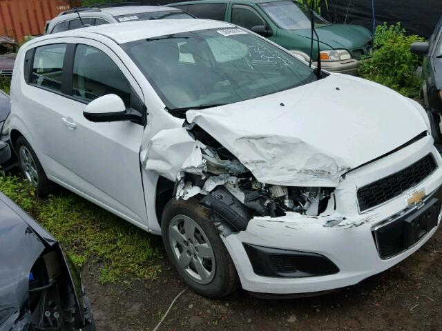 1G1JB6SH7G4175054 - 2016 CHEVROLET SONIC LS WHITE photo 1