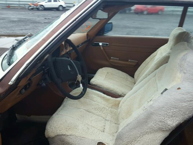 10704412038639 - 1977 MERCEDES-BENZ 450SL BROWN photo 5