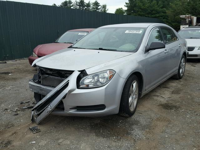 1G1ZB5EB1AF102696 - 2010 CHEVROLET MALIBU LS 银色 照片 2