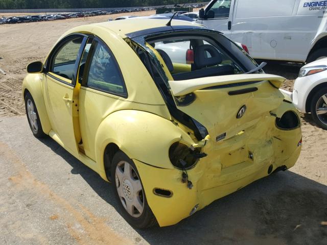 3VWCC21C21M407581 - 2001 VOLKSWAGEN NEW BEETLE YELLOW photo 3