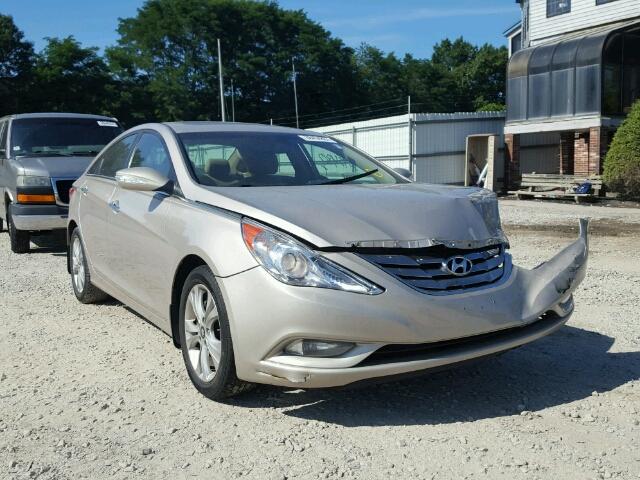 5NPEC4AC1BH153800 - 2011 HYUNDAI SONATA SE/ SILVER photo 1