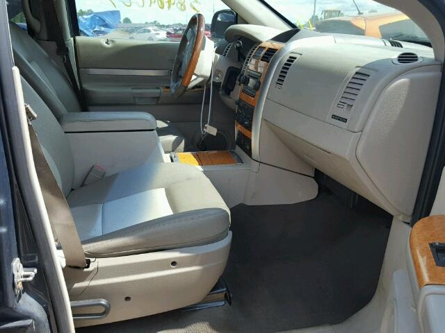 1A8HW58227F524609 - 2007 CHRYSLER ASPEN LIMI 灰色 照片 5