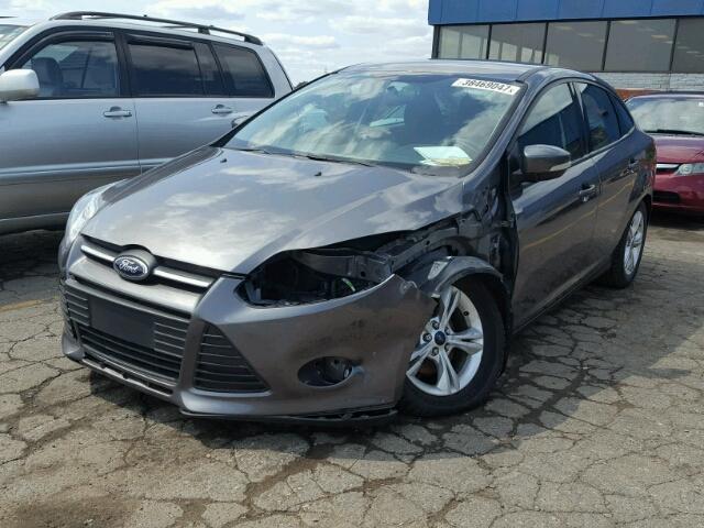 1FADP3F27EL229035 - 2014 FORD FOCUS SE GRAY photo 2