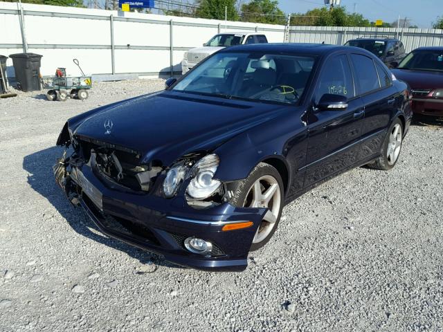 WDBUF87X69B395366 - 2009 MERCEDES-BENZ E 350 4MAT BLUE photo 2