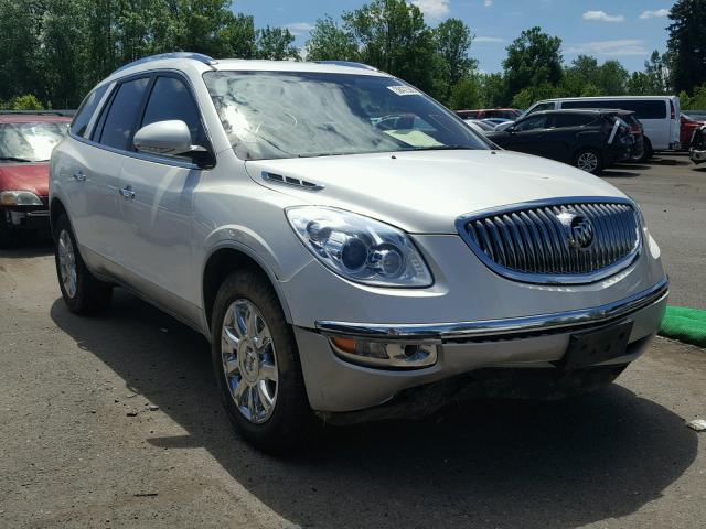 5GAKRBED8BJ132430 - 2011 BUICK ENCLAVE CX WHITE photo 1