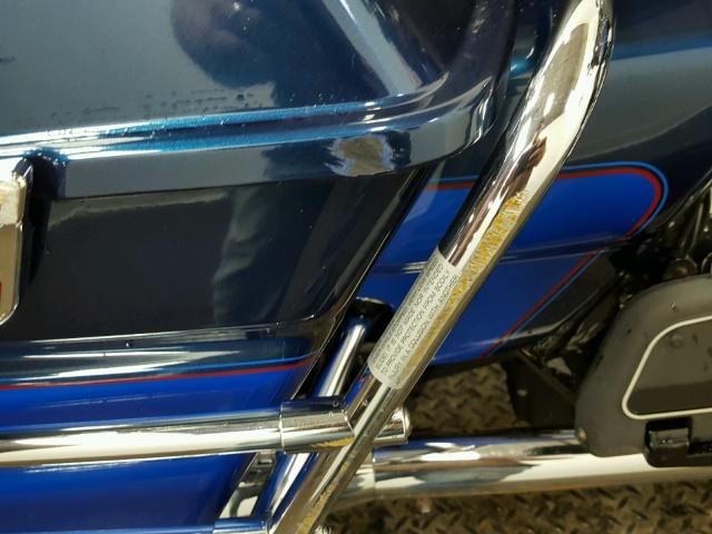 1HD1FCW174Y602548 - 2004 HARLEY-DAVIDSON FLHTCUI BLUE photo 17